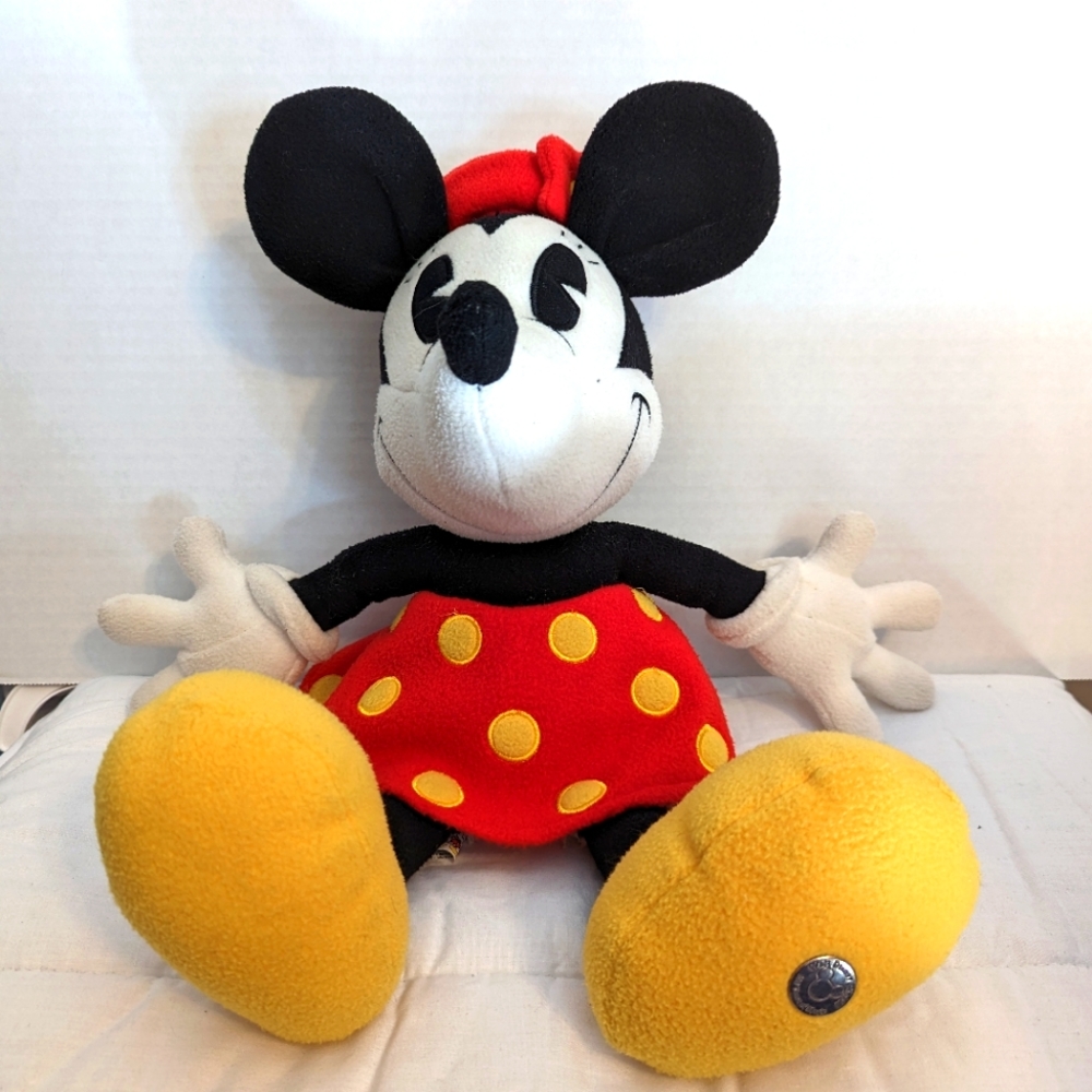 Disney Minnie Mouse Plush Stuffed Animal